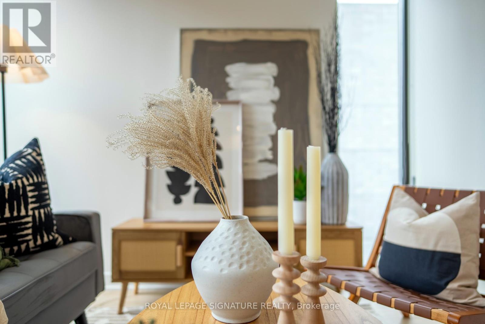 704 - 32 Camden Street, Toronto, Ontario  M5V 0G4 - Photo 6 - C12472140