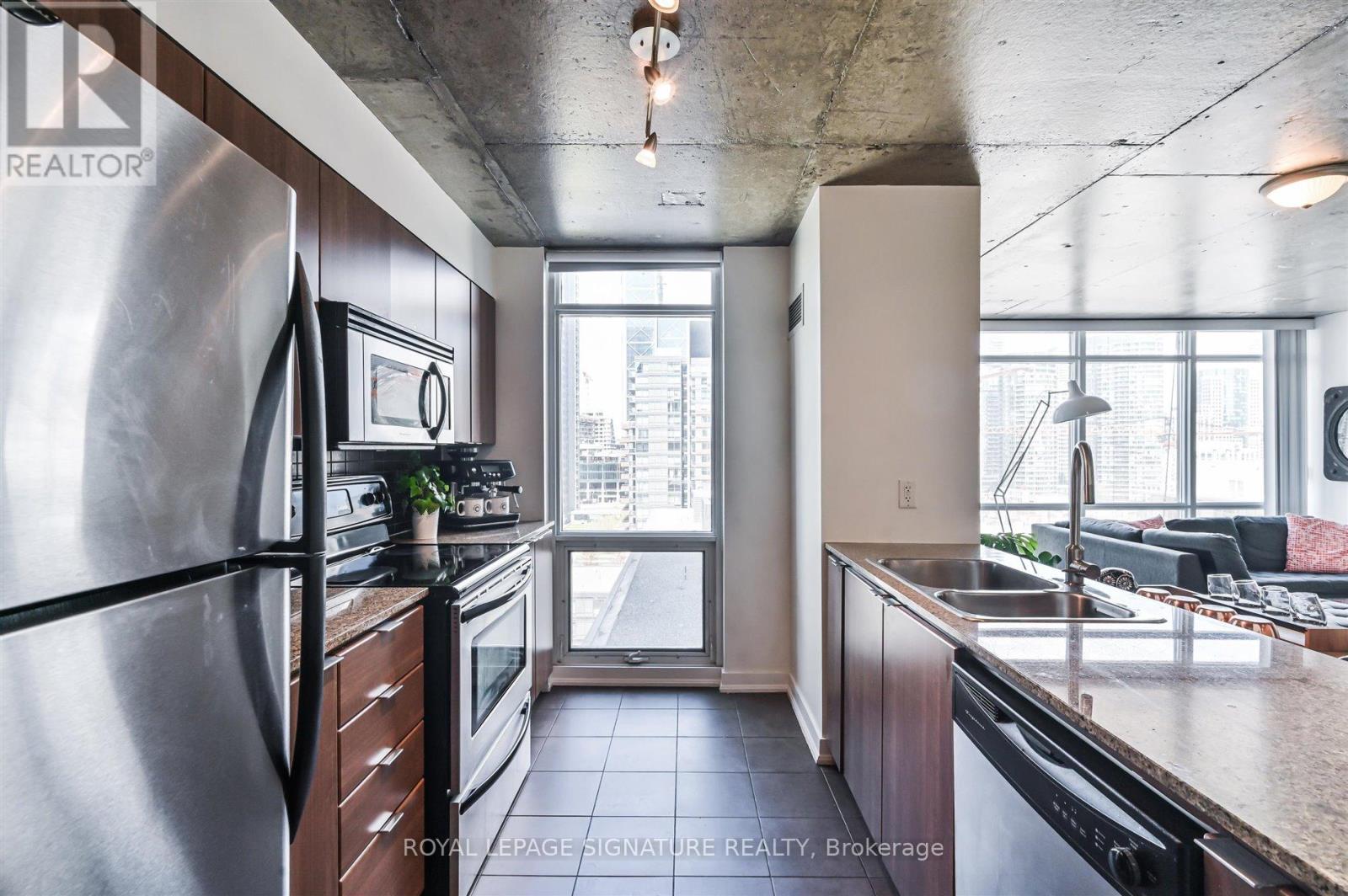 1506 - 11 Brunel Court, Toronto, Ontario  M5V 3Y3 - Photo 12 - C12472143