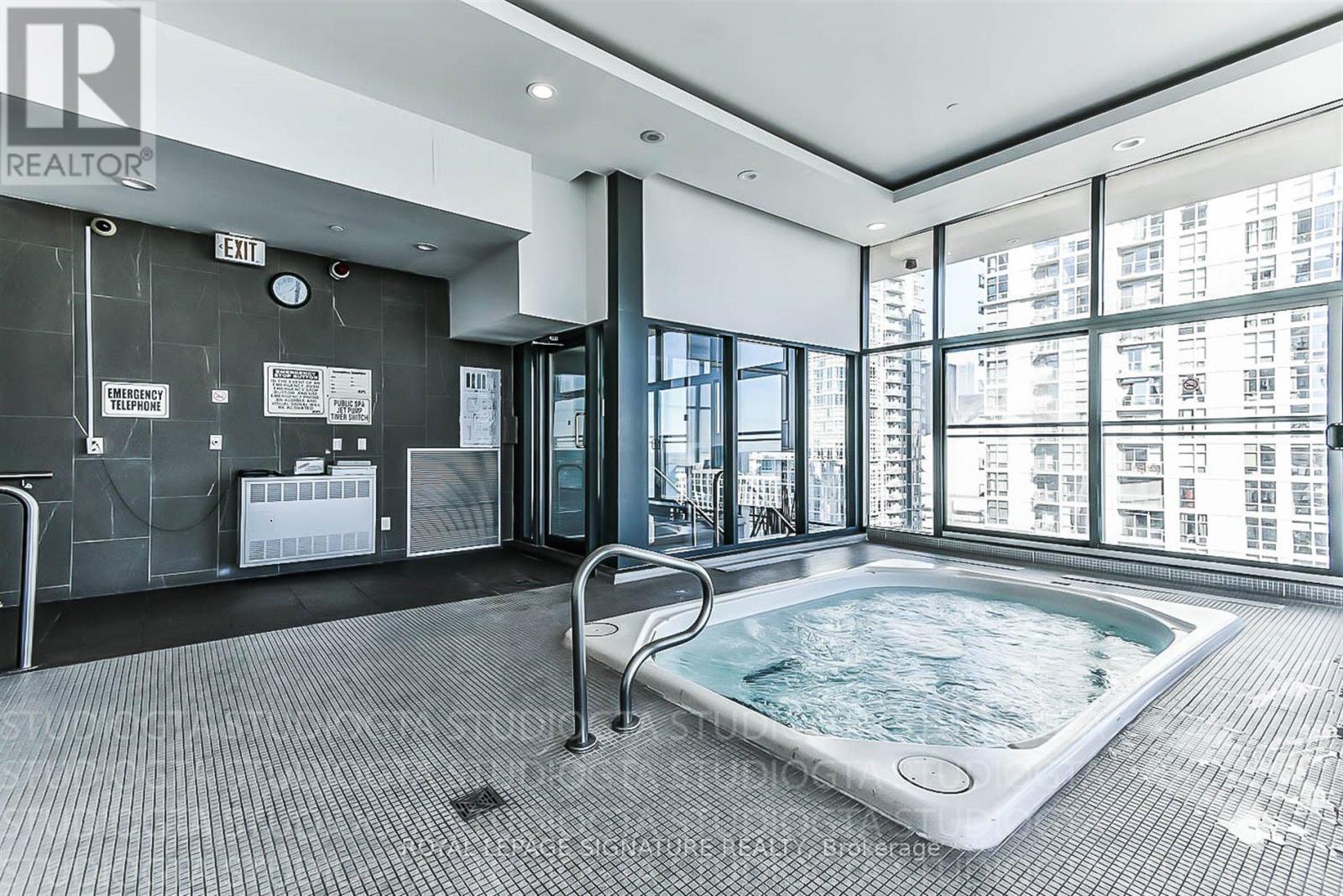 1506 - 11 Brunel Court, Toronto, Ontario  M5V 3Y3 - Photo 22 - C12472143