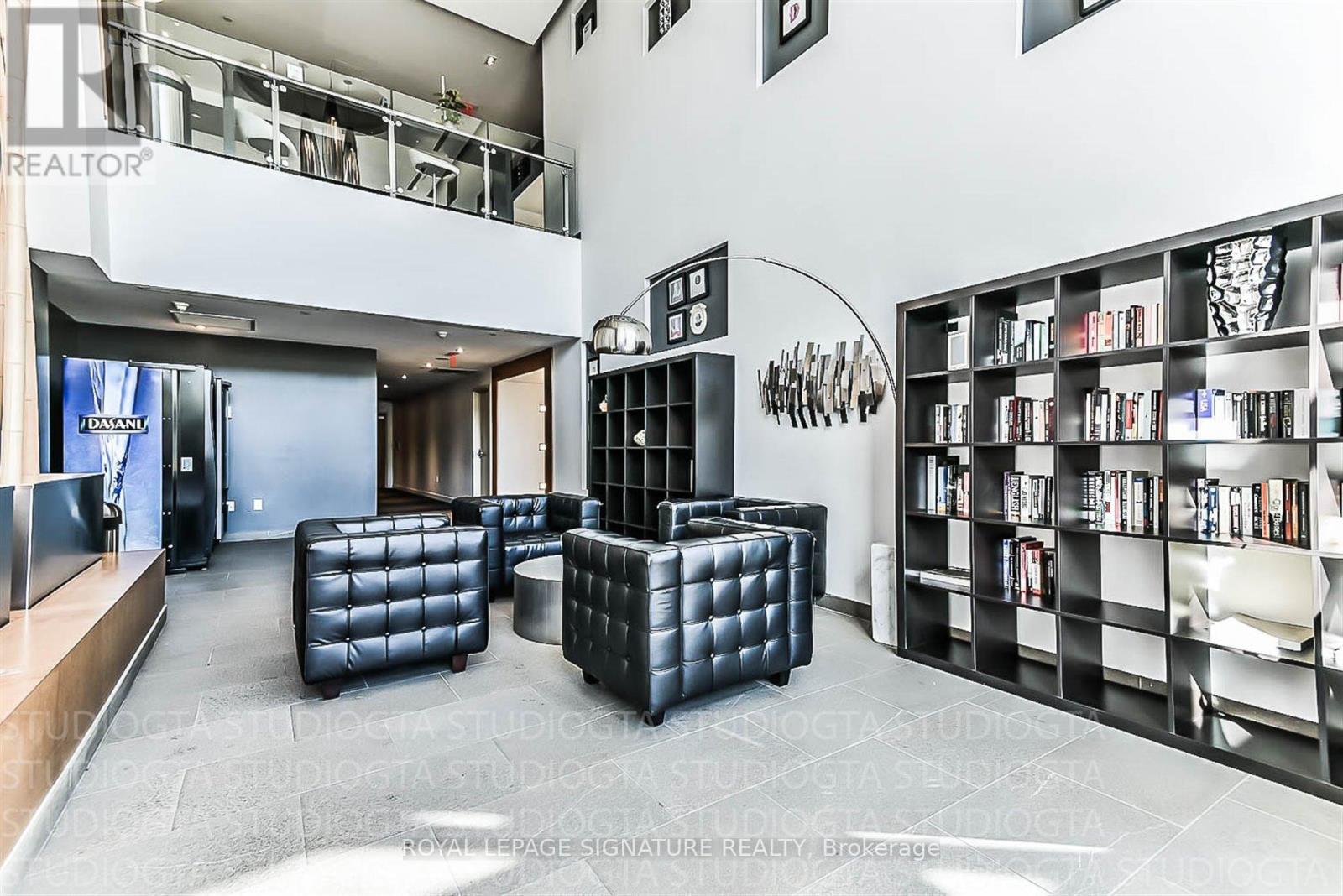 1506 - 11 Brunel Court, Toronto, Ontario  M5V 3Y3 - Photo 25 - C12472143