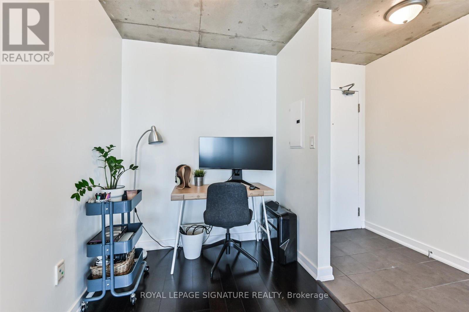 1506 - 11 Brunel Court, Toronto, Ontario  M5V 3Y3 - Photo 7 - C12472143