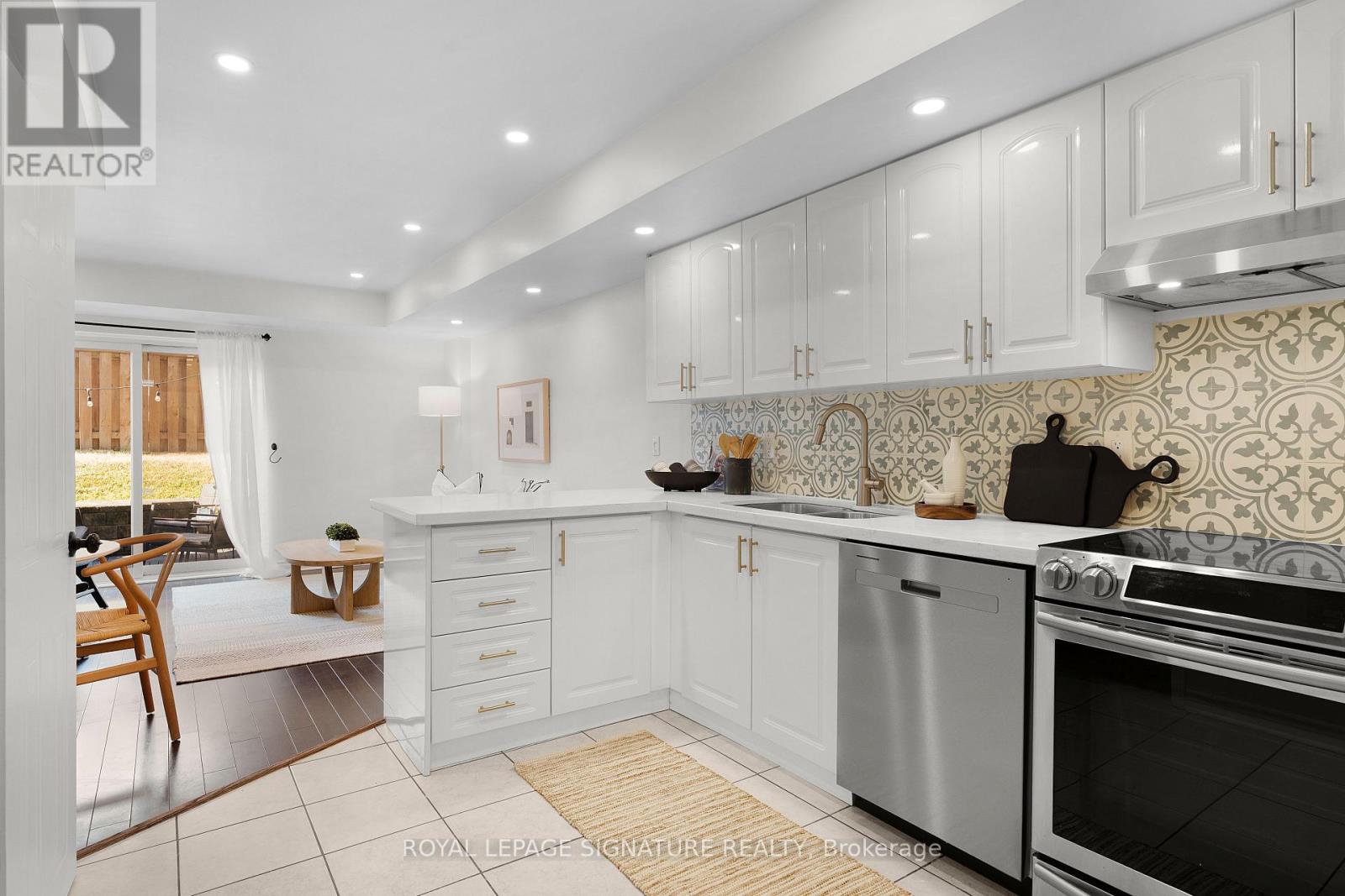 107 - 262 St Helens Avenue, Toronto, Ontario  M6H 4A4 - Photo 13 - C12472152