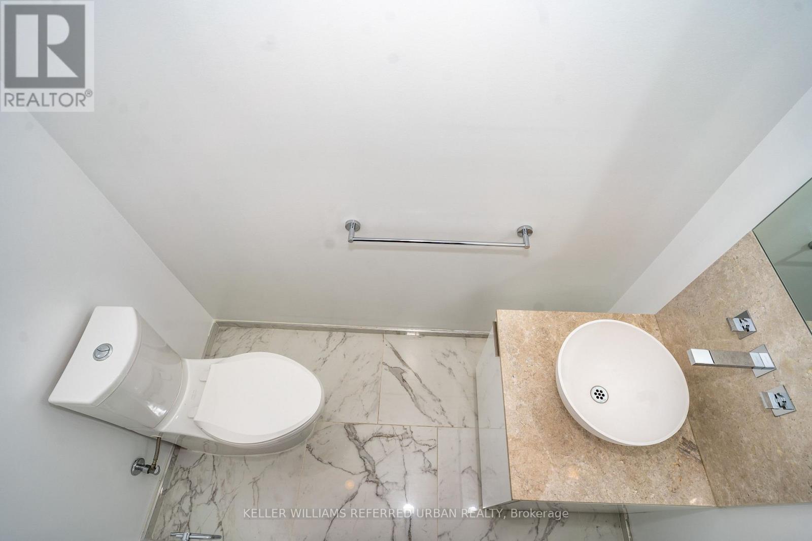 7001 - 1 Bloor Street E, Toronto, Ontario  M4W 0A8 - Photo 21 - C12472154