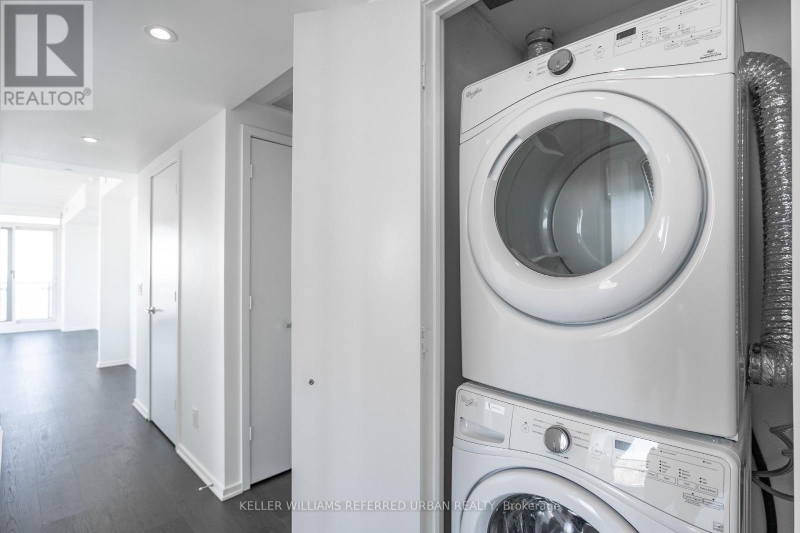 7001 - 1 Bloor Street E, Toronto, Ontario  M4W 0A8 - Photo 22 - C12472154