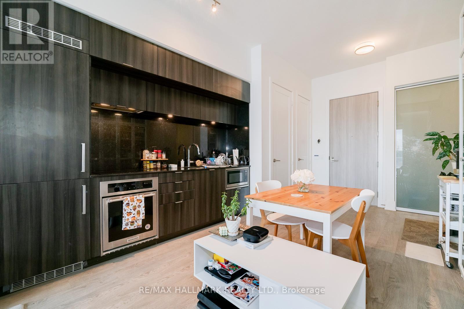 420 - 80 Vanauley Street, Toronto, Ontario  M5T 0C9 - Photo 10 - C12472174