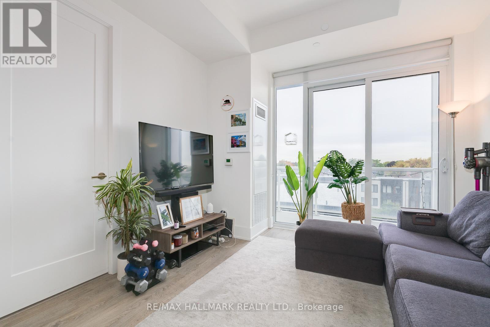 420 - 80 Vanauley Street, Toronto, Ontario  M5T 0C9 - Photo 11 - C12472174