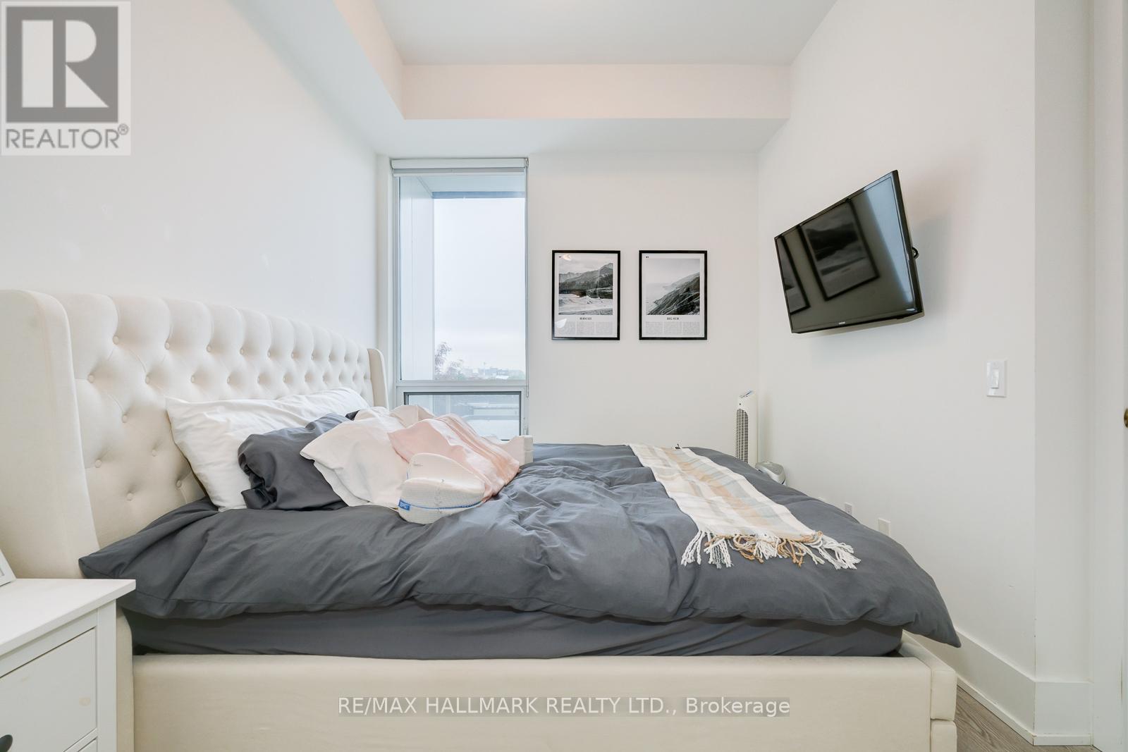 420 - 80 Vanauley Street, Toronto, Ontario  M5T 0C9 - Photo 15 - C12472174