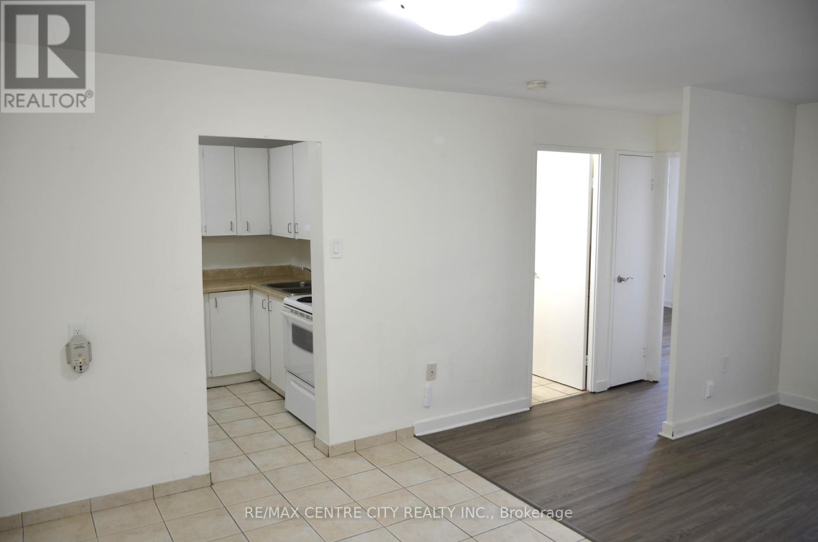 801 - 573 Mornington Avenue, London East, Ontario  N5Y 4T9 - Photo 3 - X12472230