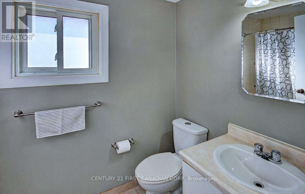12 - 75 Ansondale Road, London South, Ontario  N6C 5W3 - Photo 17 - X12472312