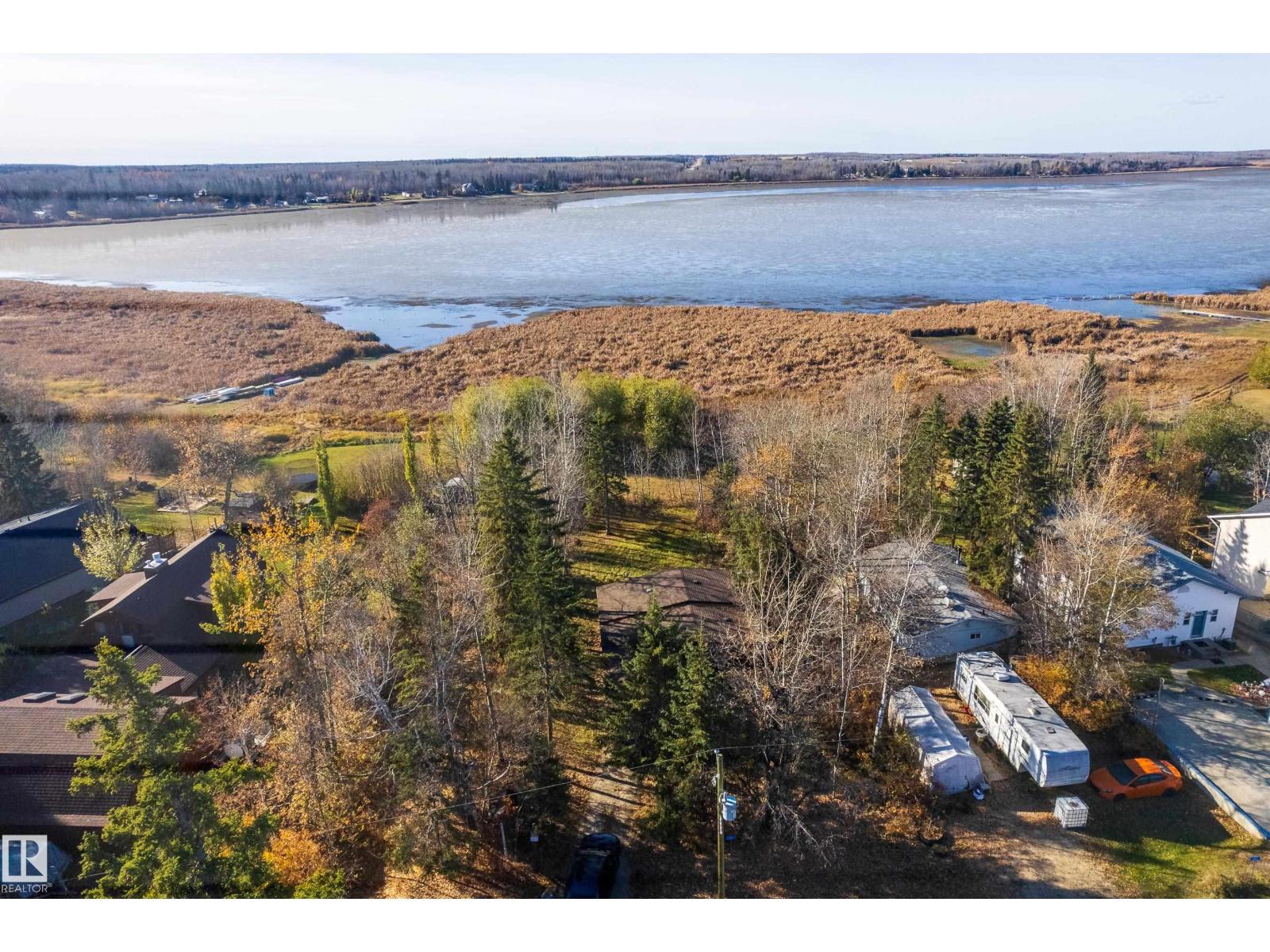 161 Lakeshore Dr, Rural Lac Ste. Anne County, Alberta  T0E 1V0 - Photo 21 - E4462817