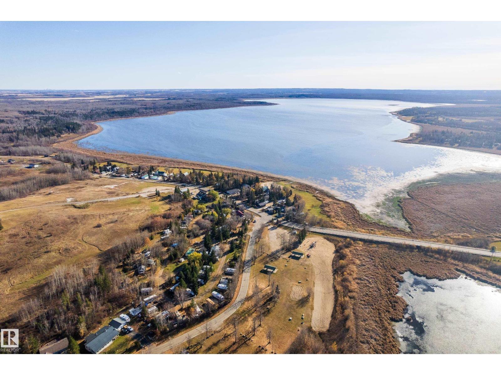 161 Lakeshore Dr, Rural Lac Ste. Anne County, Alberta  T0E 1V0 - Photo 32 - E4462817