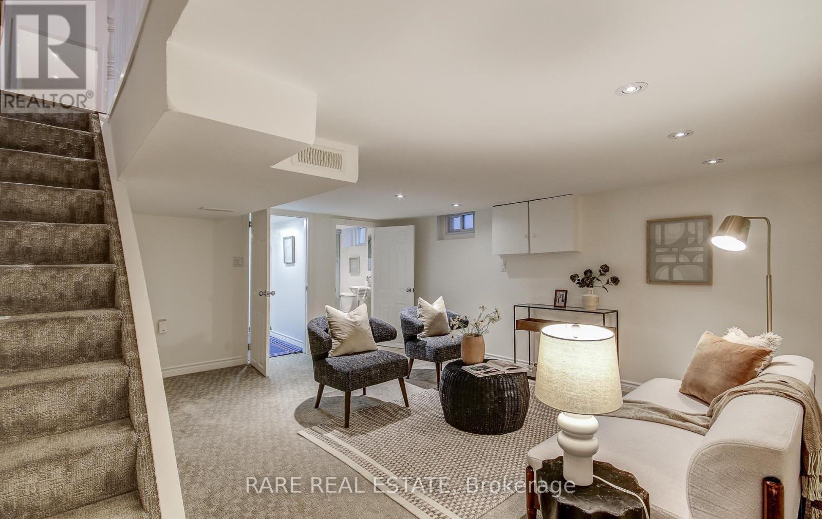 965 Logan Avenue, Toronto, Ontario  M4K 3E6 - Photo 28 - E12472172