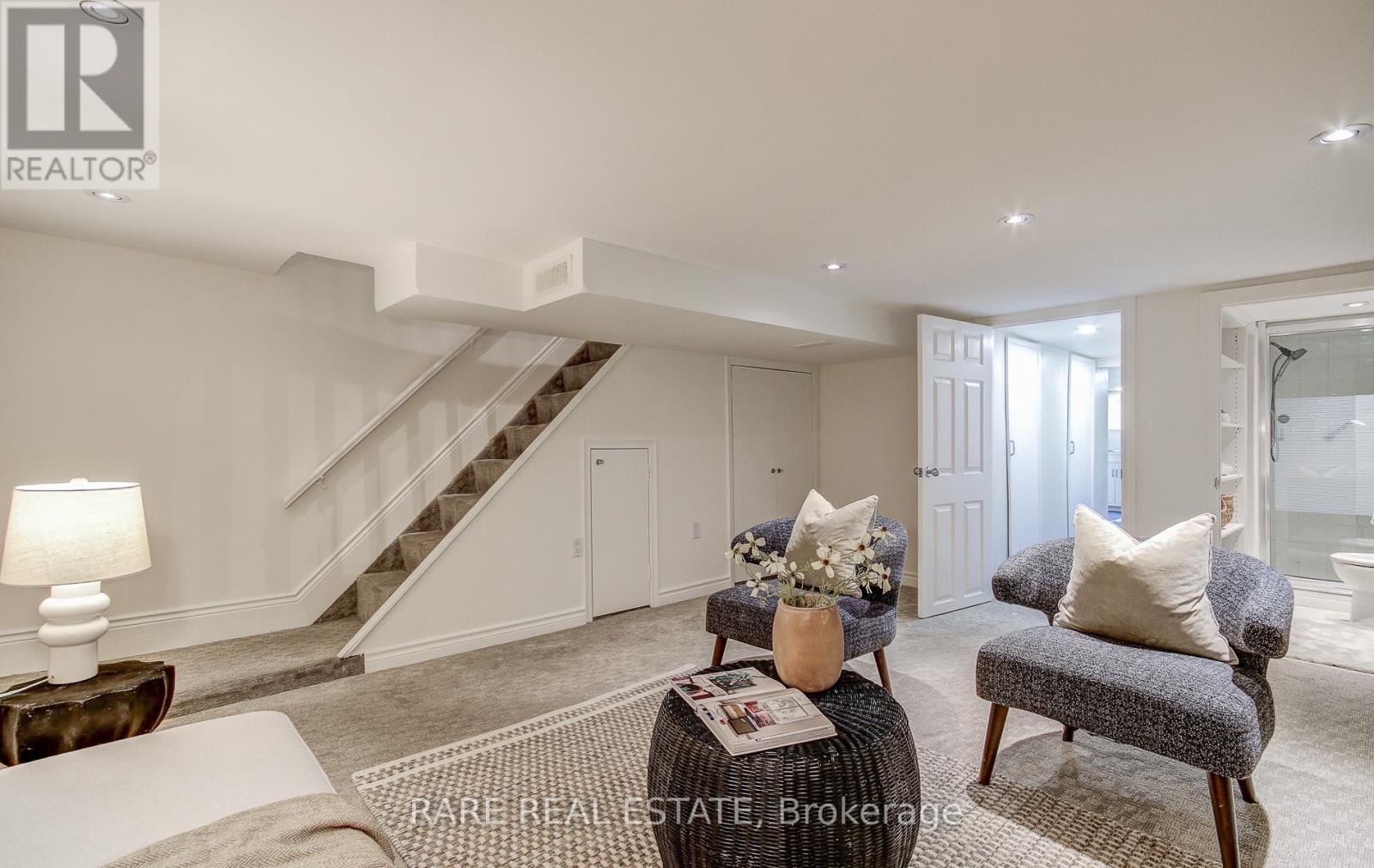 965 Logan Avenue, Toronto, Ontario  M4K 3E6 - Photo 29 - E12472172