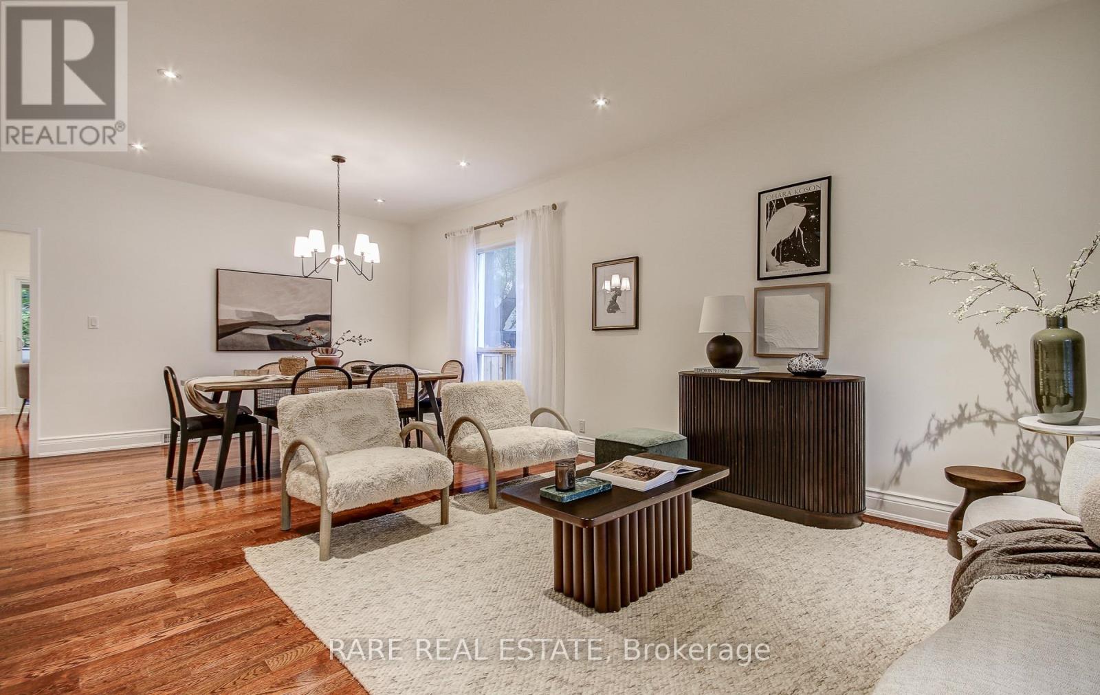 965 Logan Avenue, Toronto, Ontario  M4K 3E6 - Photo 4 - E12472172