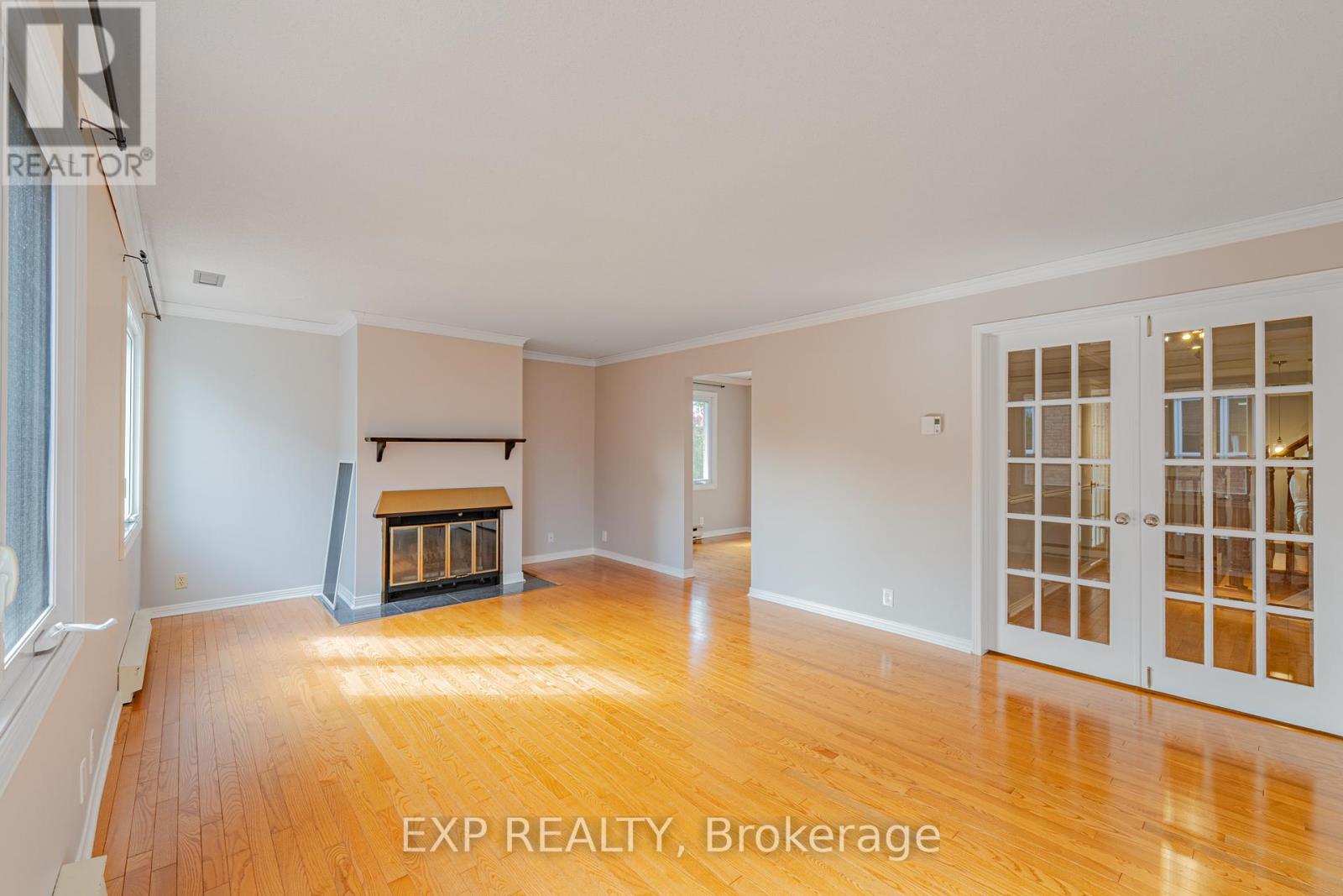 208 Stratas Court, Ottawa, Ontario  K2L 3K5 - Photo 22 - X12472293