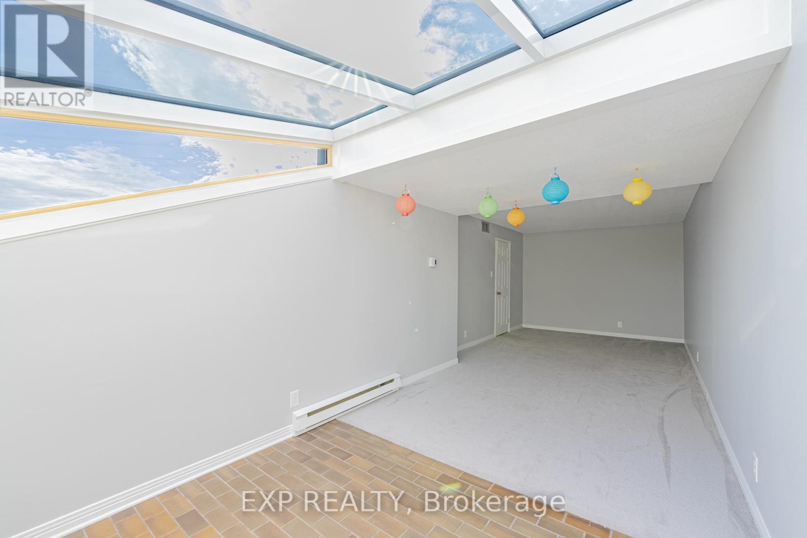 208 Stratas Court, Ottawa, Ontario  K2L 3K5 - Photo 26 - X12472293
