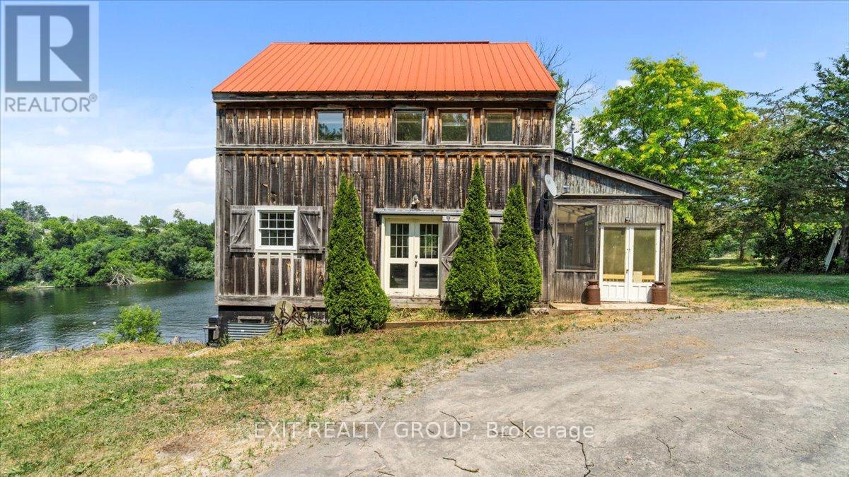 782 County Road 49, Prince Edward County, Ontario  K0K 2T0 - Photo 15 - X12461232