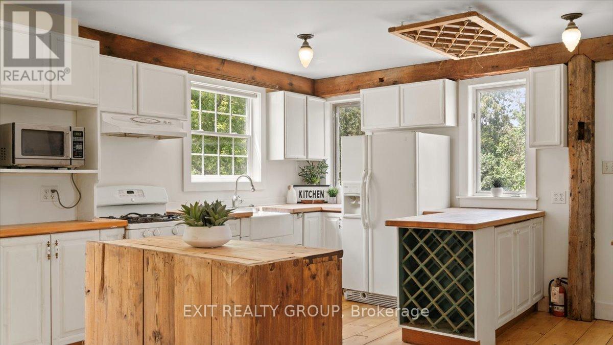 782 County Road 49, Prince Edward County, Ontario  K0K 2T0 - Photo 19 - X12461232