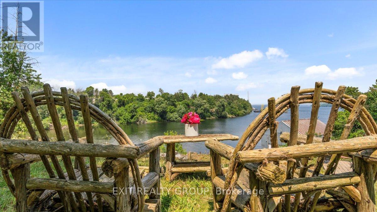 782 County Road 49, Prince Edward County, Ontario  K0K 2T0 - Photo 36 - X12461232