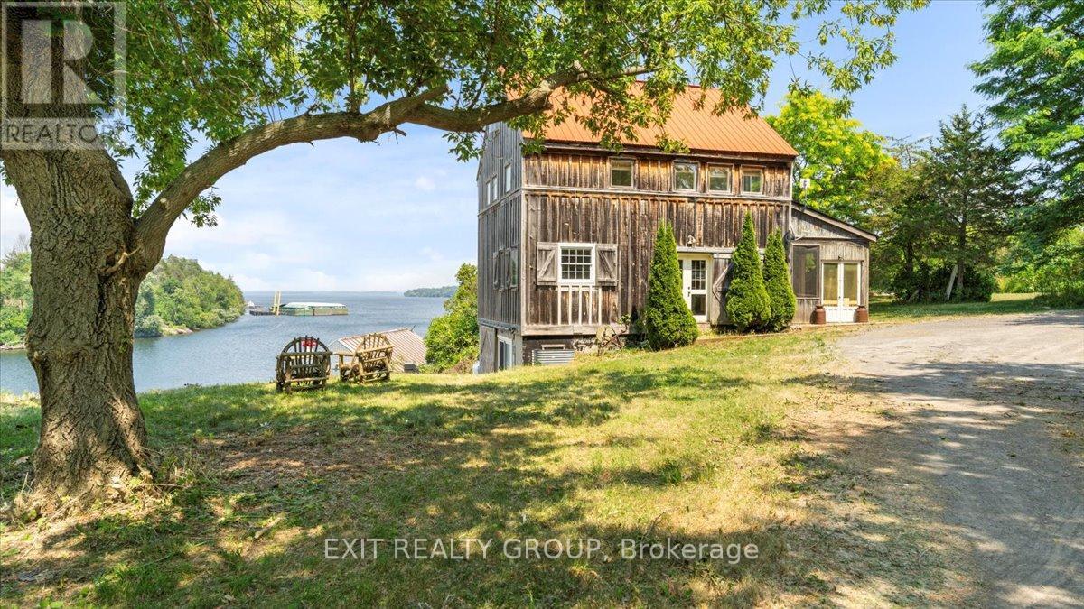 782 County Road 49, Prince Edward County, Ontario  K0K 2T0 - Photo 14 - X12461232