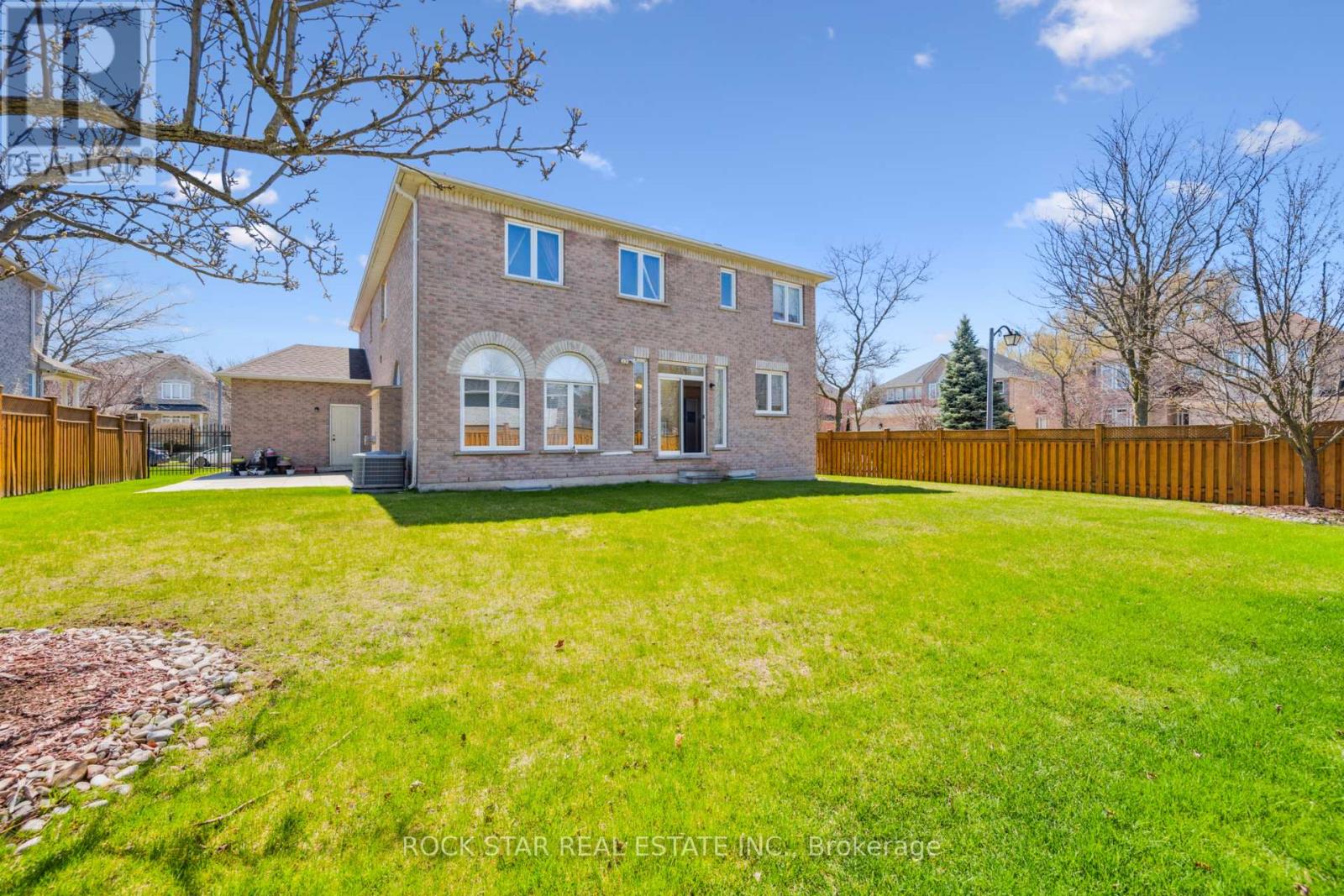18 Burndenford Crescent, Markham, Ontario  L3P 7Z3 - Photo 43 - N12472156