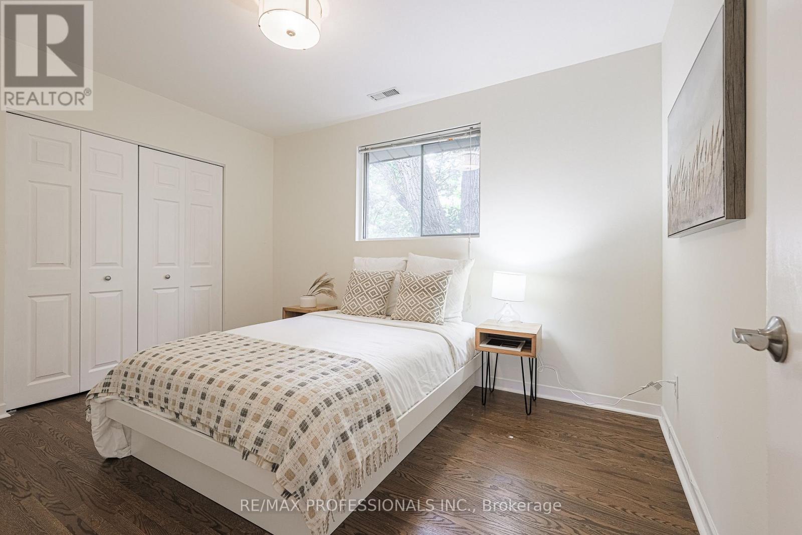 9 Donalbain Crescent, Markham (Royal Orchard), Ontario  L3T 3S3 - Photo 25 - N12472173