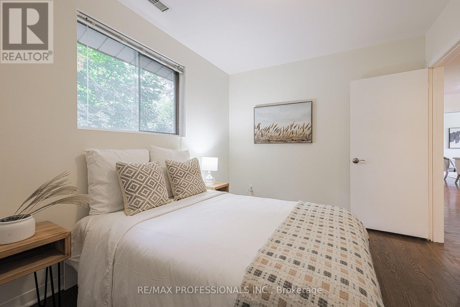 9 Donalbain Crescent, Markham (Royal Orchard), Ontario  L3T 3S3 - Photo 26 - N12472173