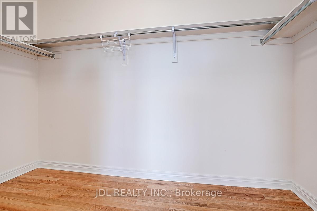 10 Caine Street, Richmond Hill, Ontario  L4S 0H2 - Photo 31 - N12472191
