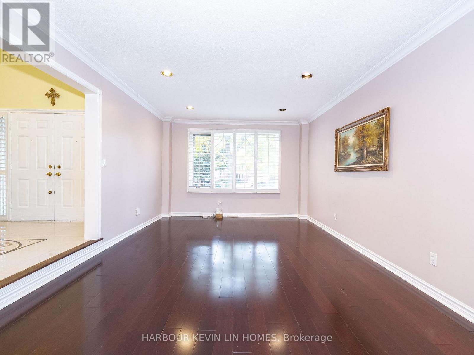 25 Pearl Gate Court, Richmond Hill, Ontario  L4B 2R2 - Photo 14 - N12472194