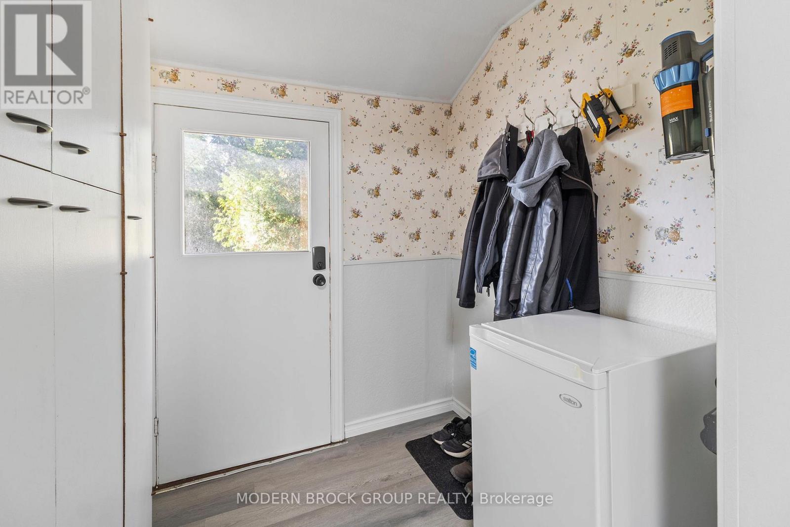 44 Havelock Street, Brockville, Ontario  K6V 4M1 - Photo 32 - X12472259