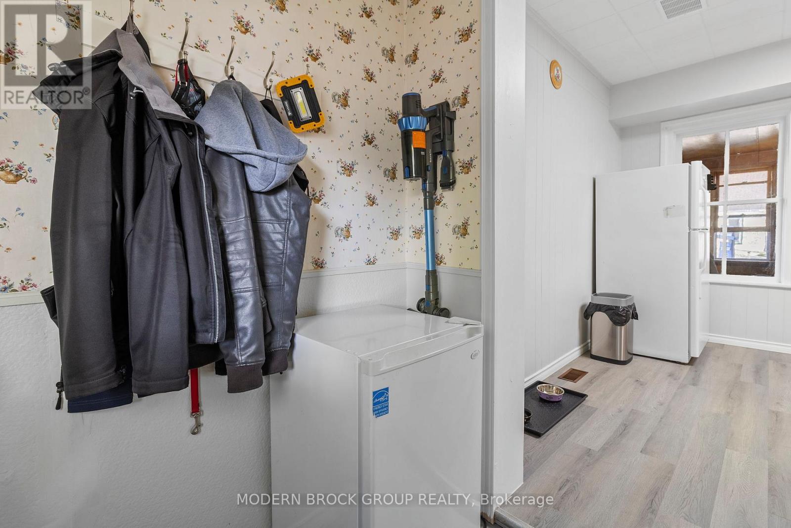 44 Havelock Street, Brockville, Ontario  K6V 4M1 - Photo 33 - X12472259