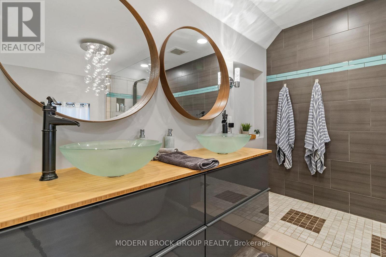 44 Havelock Street, Brockville, Ontario  K6V 4M1 - Photo 37 - X12472259