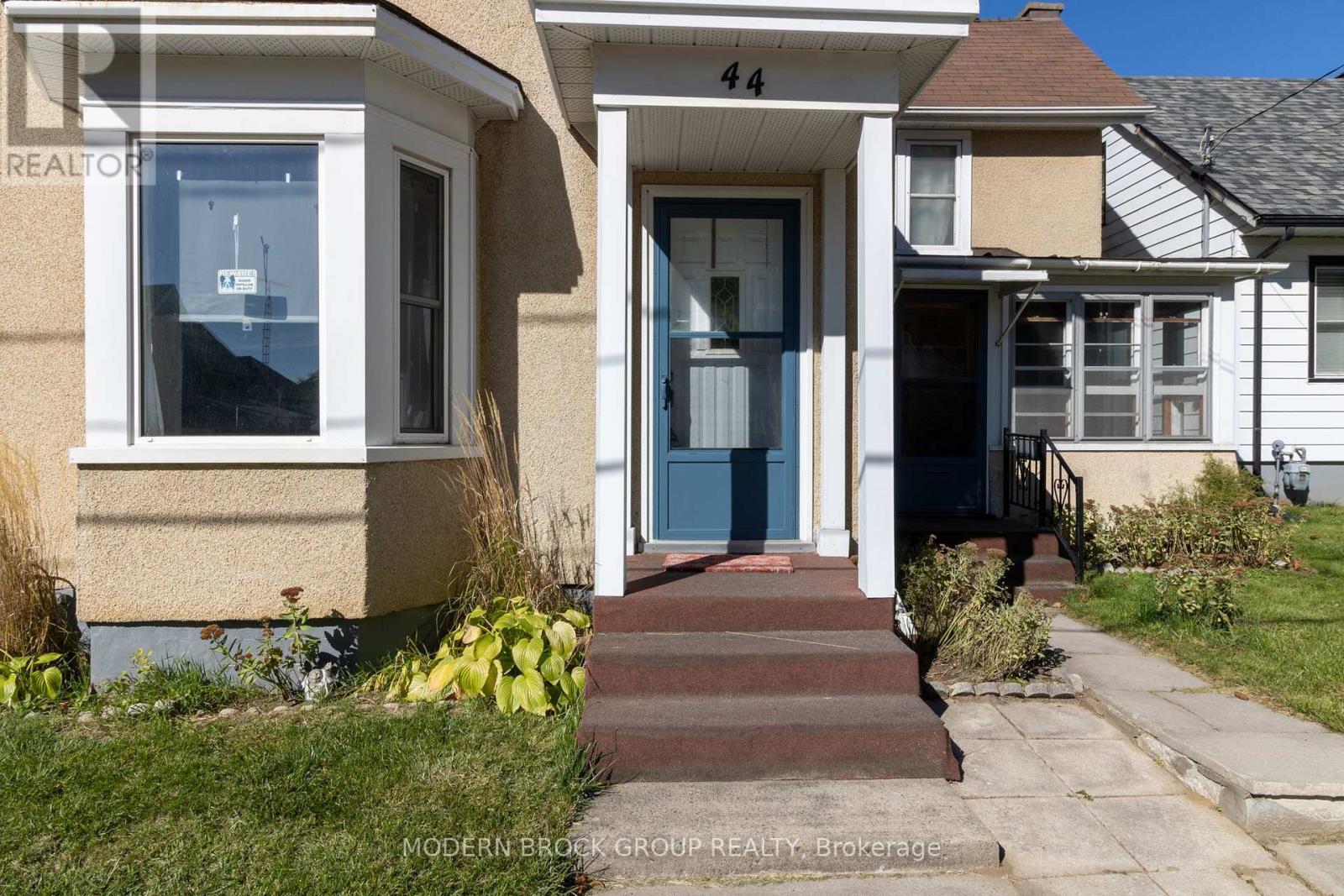 44 Havelock Street, Brockville, Ontario  K6V 4M1 - Photo 6 - X12472259