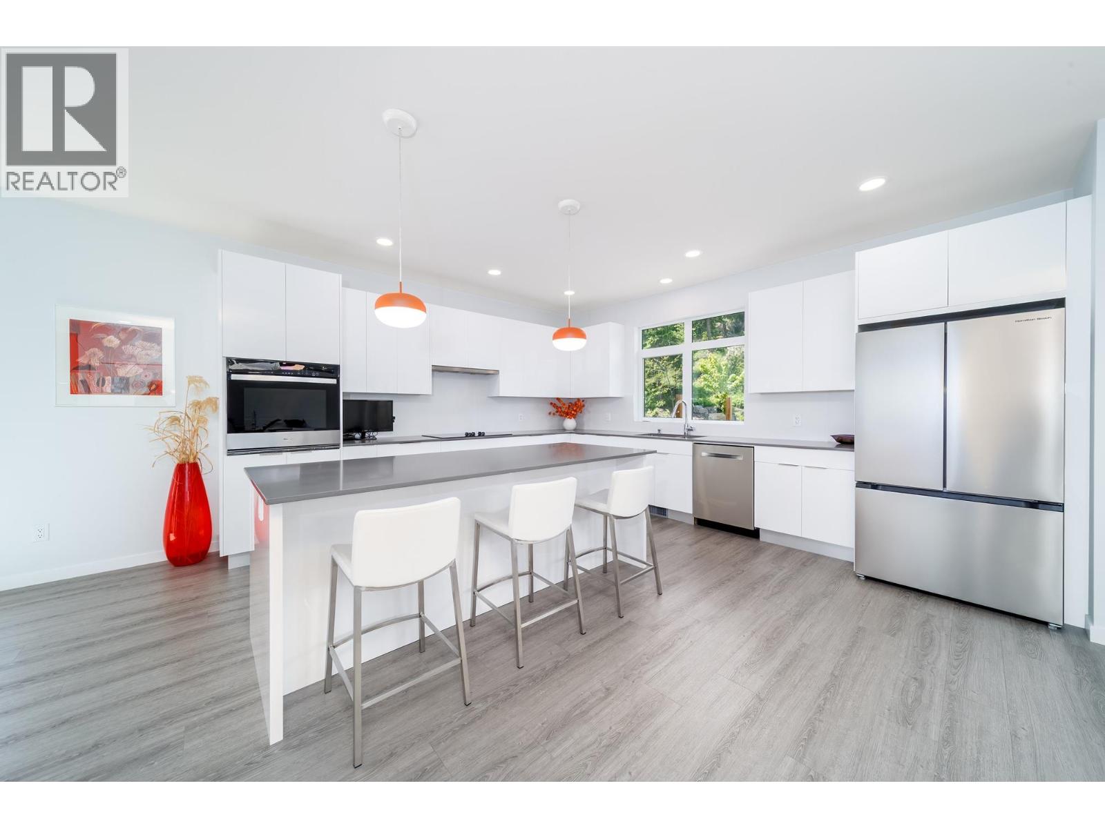 3702 Astoria Drive, West Kelowna, British Columbia  V4T 0B1 - Photo 5 - 10348578