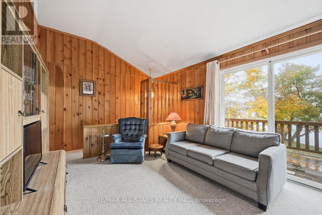 94 Plum Point Lane, Kawartha Lakes (Mariposa), Ontario  K0M 2C0 - Photo 10 - X12472264