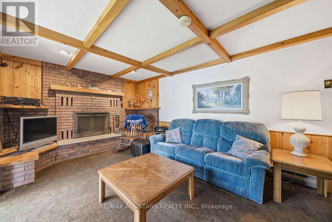 94 Plum Point Lane, Kawartha Lakes (Mariposa), Ontario  K0M 2C0 - Photo 17 - X12472264