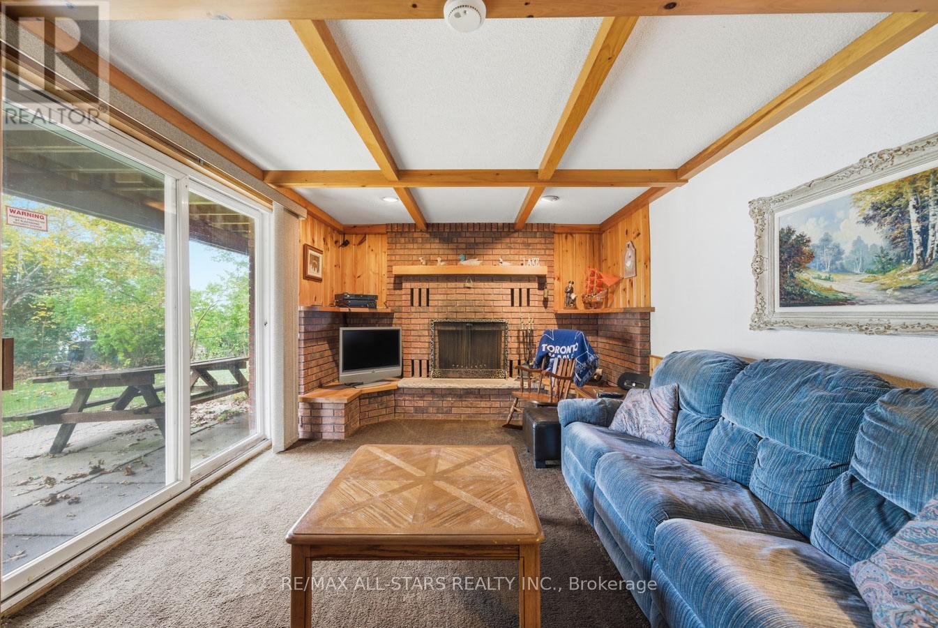94 Plum Point Lane, Kawartha Lakes (Mariposa), Ontario  K0M 2C0 - Photo 18 - X12472264