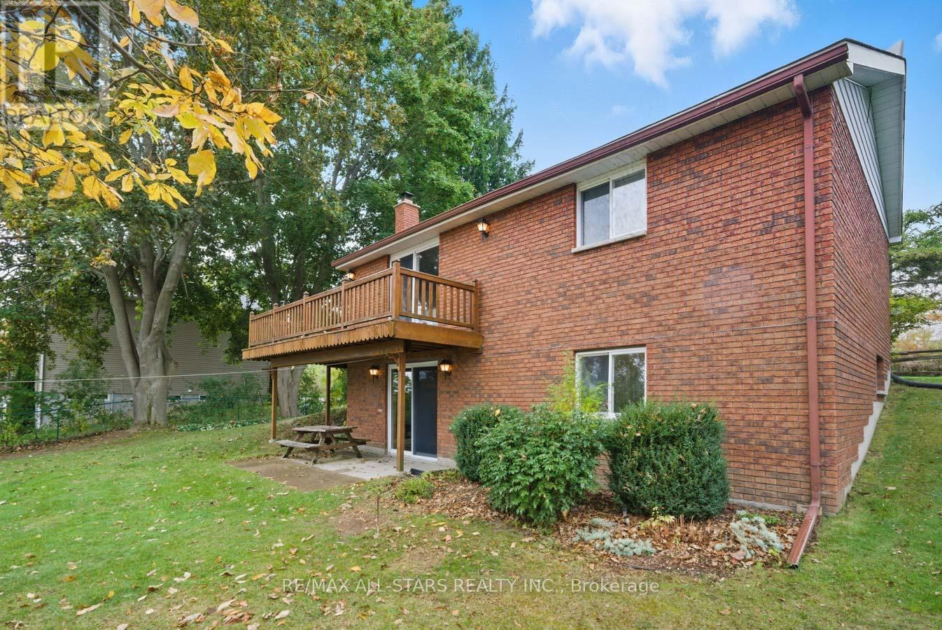 94 Plum Point Lane, Kawartha Lakes (Mariposa), Ontario  K0M 2C0 - Photo 23 - X12472264