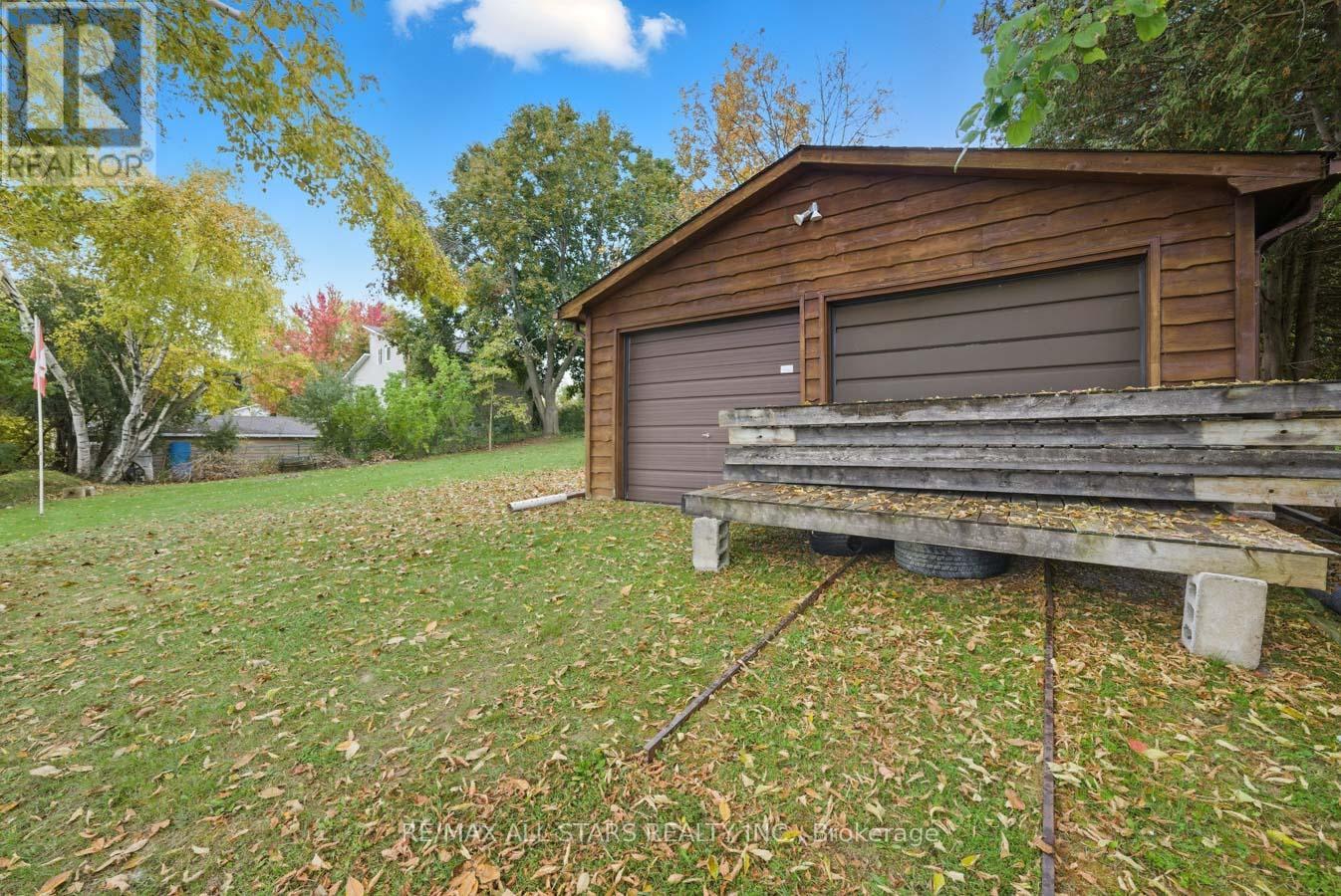 94 Plum Point Lane, Kawartha Lakes (Mariposa), Ontario  K0M 2C0 - Photo 28 - X12472264