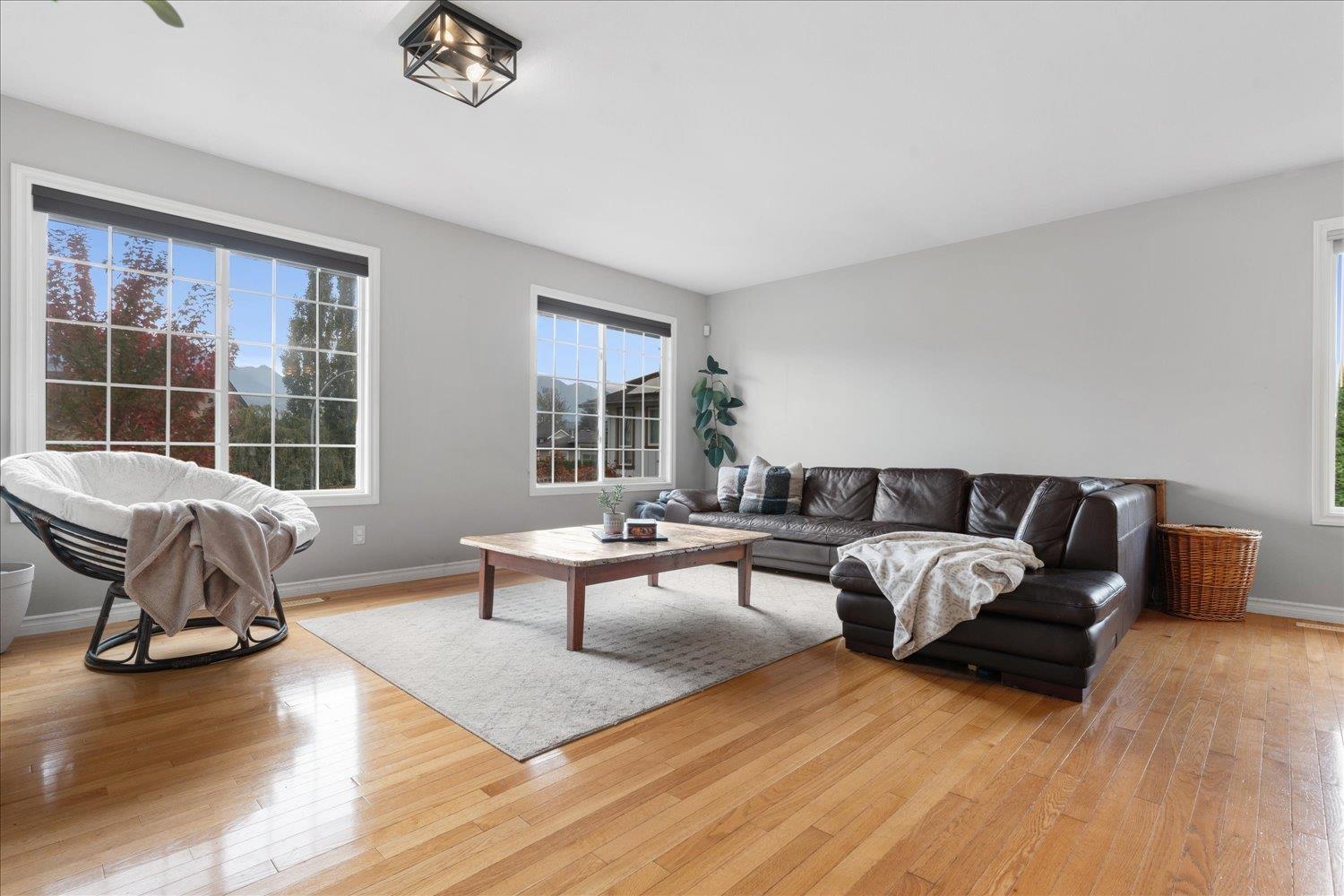 46259 Ranchero Drive, Sardis East Vedder, Chilliwack, British Columbia  V4Z 1K2 - Photo 5 - R3058495