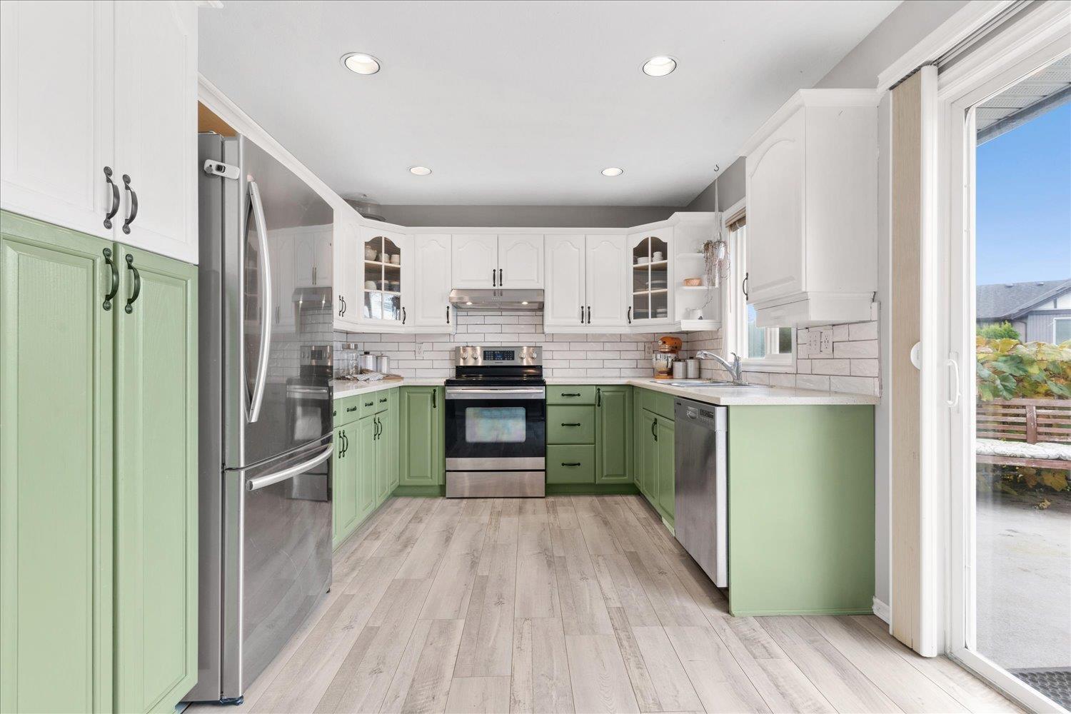 46259 Ranchero Drive, Sardis East Vedder, Chilliwack, British Columbia  V4Z 1K2 - Photo 7 - R3058495