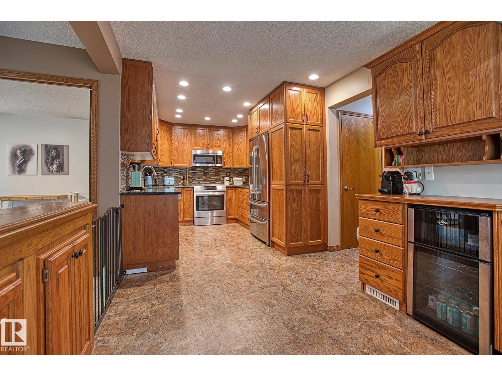 436 Rooney Cr Nw, Edmonton, Alberta  T6R 1C8 - Photo 11 - E4462819
