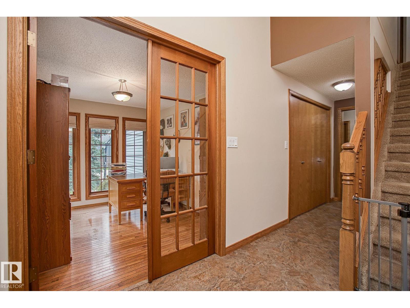 436 Rooney Cr Nw, Edmonton, Alberta  T6R 1C8 - Photo 6 - E4462819