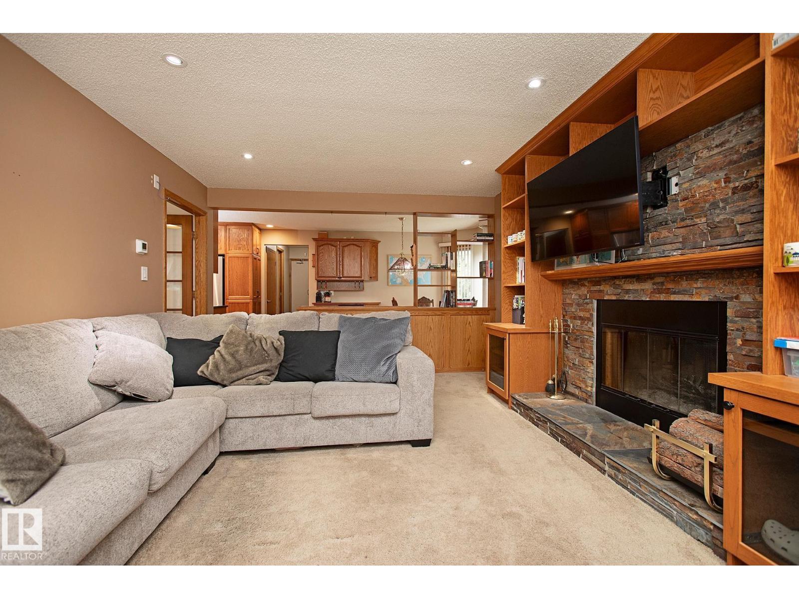 436 Rooney Cr Nw, Edmonton, Alberta  T6R 1C8 - Photo 9 - E4462819