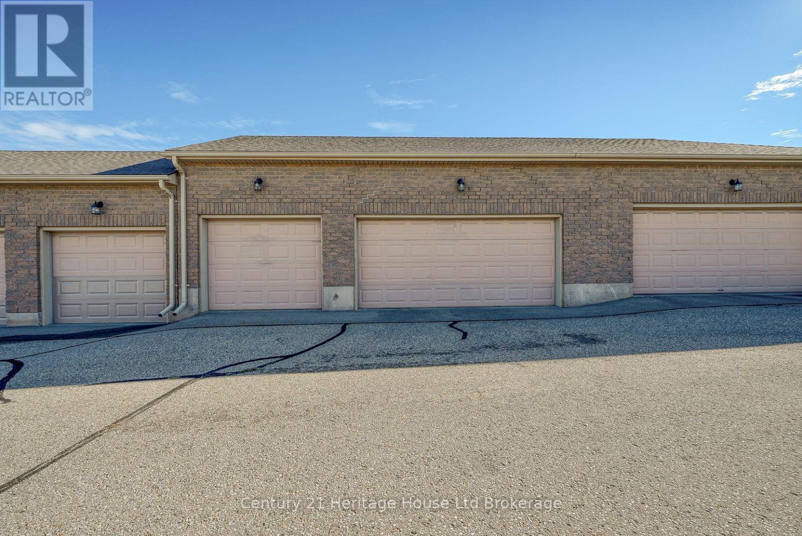 2 - 667 Southwood Way, Woodstock, Ontario  N4S 9A6 - Photo 26 - X12416661