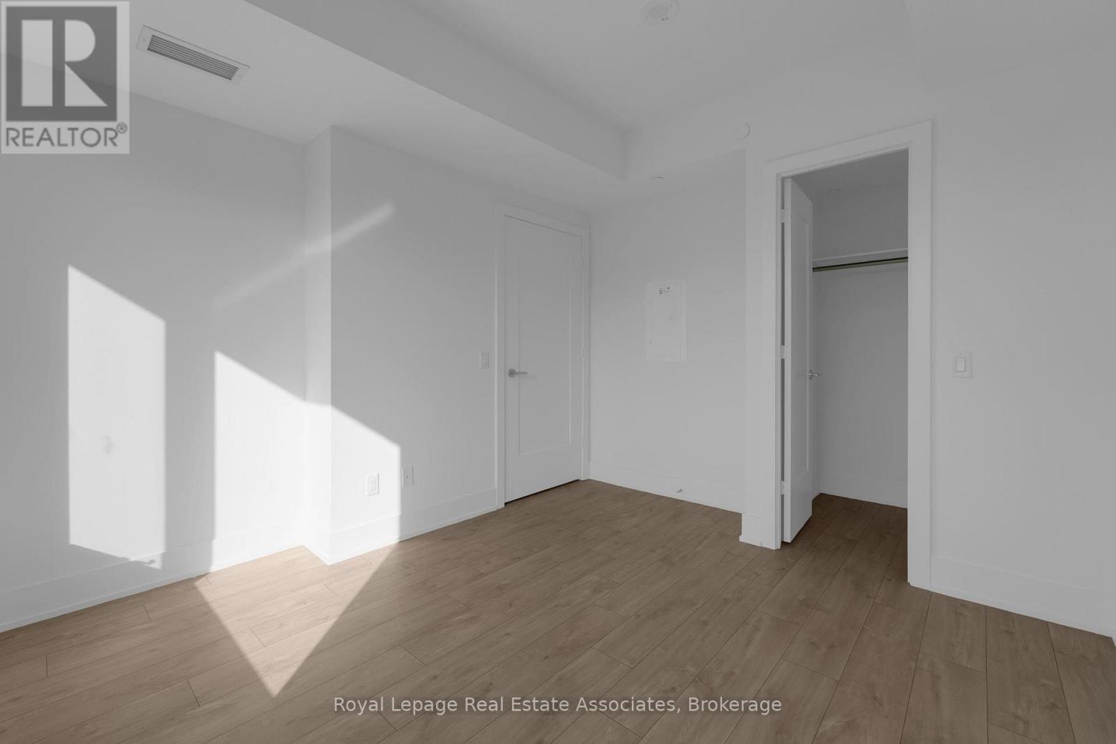 312 - 259 The Kingsway, Toronto, Ontario  M9A 0G2 - Photo 16 - W12472132