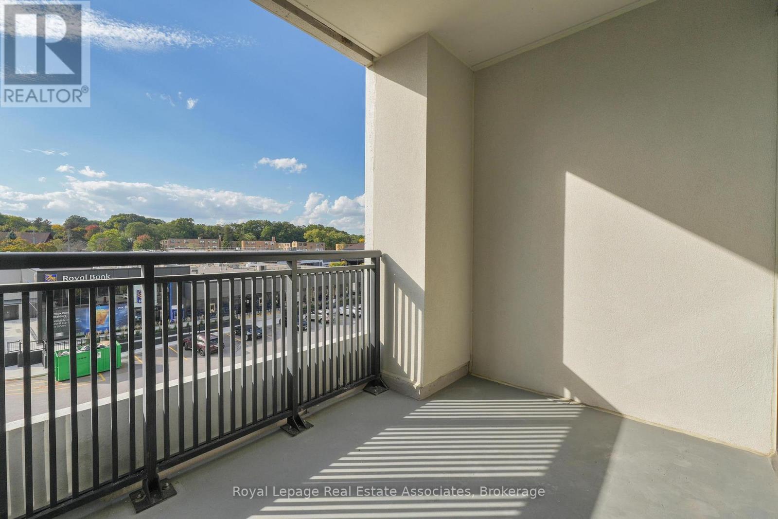 312 - 259 The Kingsway, Toronto, Ontario  M9A 0G2 - Photo 19 - W12472132