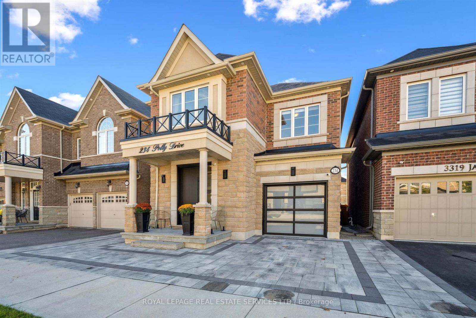 234 Polly Drive, Oakville (Go Glenorchy), Ontario  L6M 5J9 - Photo 4 - W12472197