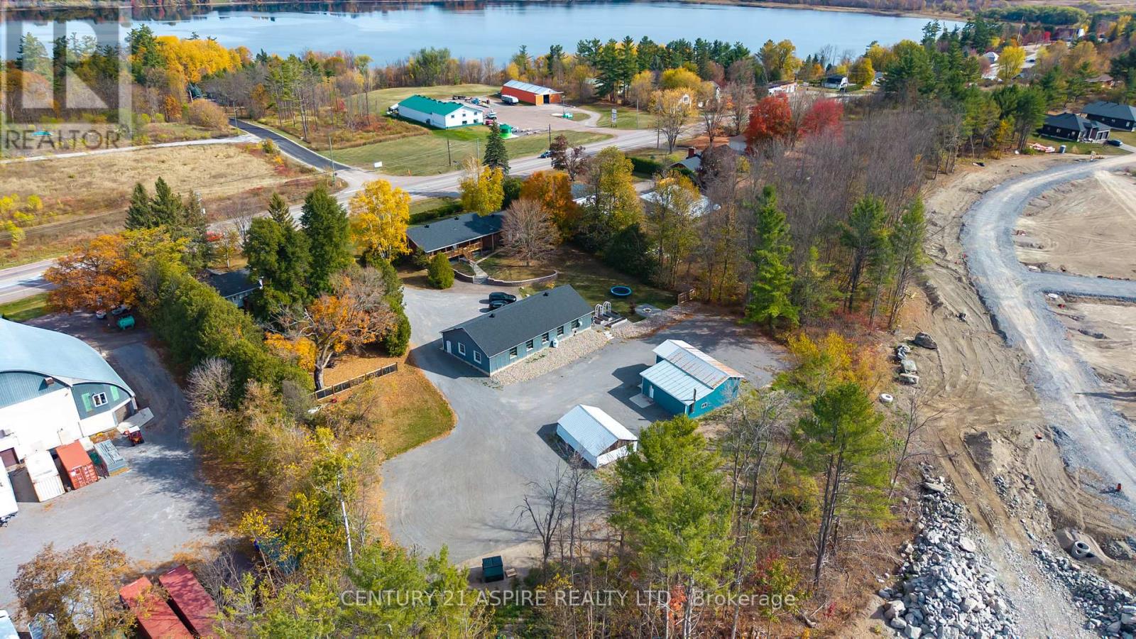 75 Pembroke Street E, Whitewater Region, Ontario  K0J 1K0 - Photo 49 - X12472311