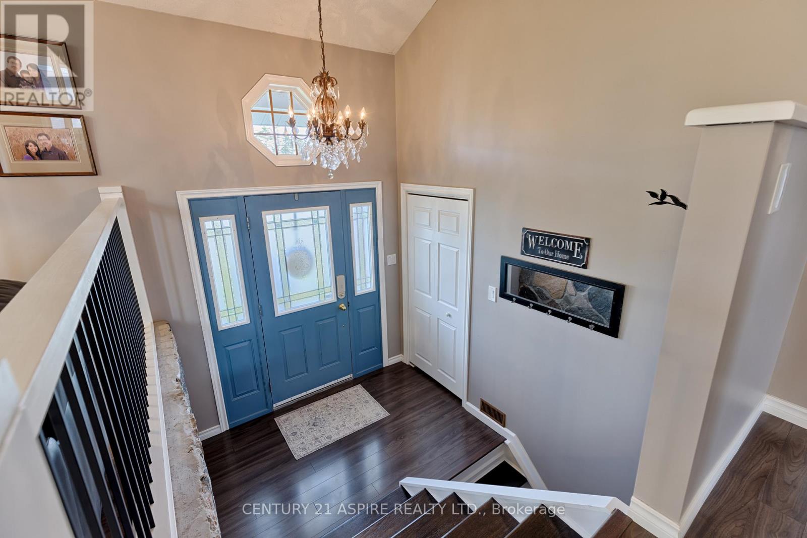 75 Pembroke Street E, Whitewater Region, Ontario  K0J 1K0 - Photo 7 - X12472311